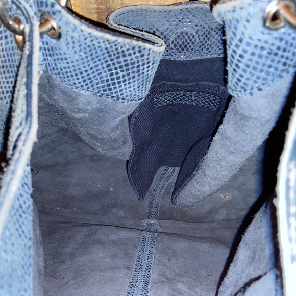 Banana Republic Snake Skin Patterned Slouchy - Picture 9 of 9